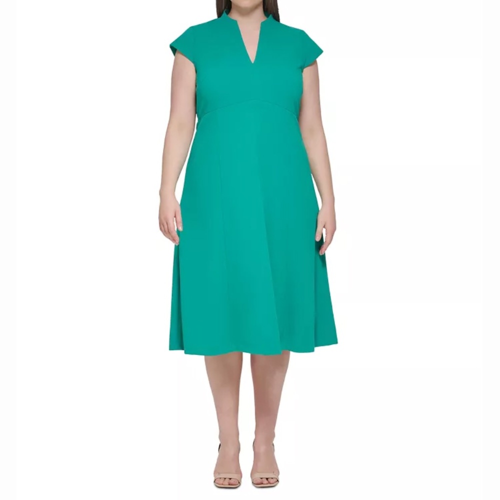 Calvin Klein - Plus Size V-Neck‎ Short-Sleeve A-Line Midi Dress